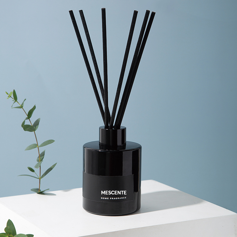 M&Scent оптовая продажа, роскошная частная марка, декоративный цветочный диффузор из волокнистого тростника с пробкой