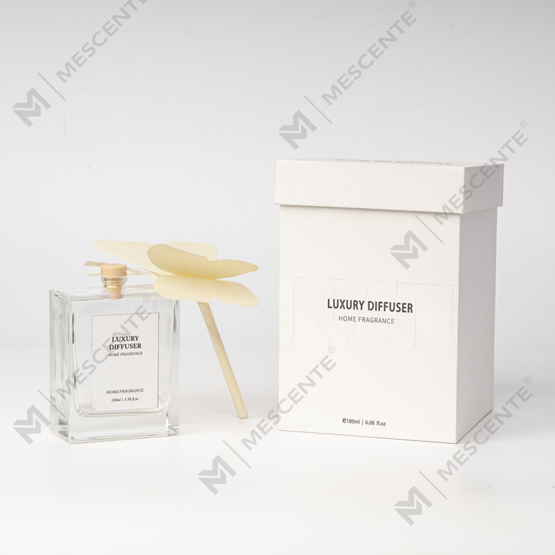M&Scent, большая квадратная бутылка, большая ротанговая палочка, жидкий диффузор для ароматерапии с пробкой