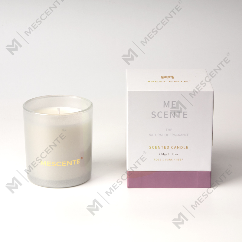 M&Scent Private Label Рождественские черные банки со свечами Ароматические свечи для ароматерапии Ароматы